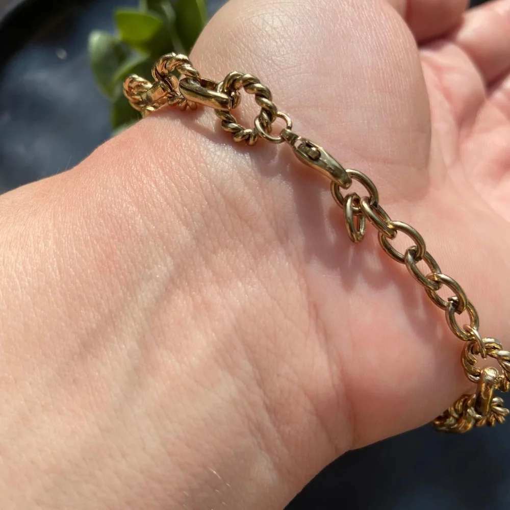 Antique Gold Tribute Luxury Bracelet - Picture 6 of 15